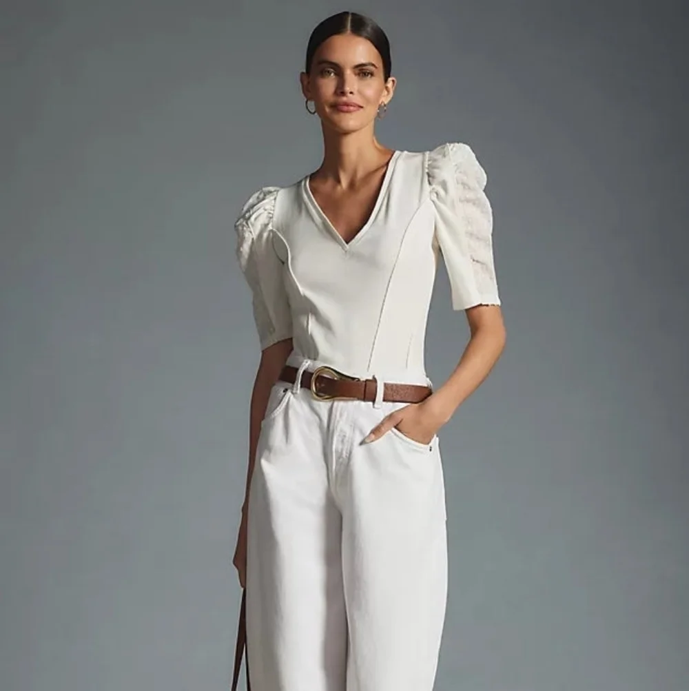By Anthropologie Puff-Sleeve Structured V-Neck Tee Blouse Top in White Size LG